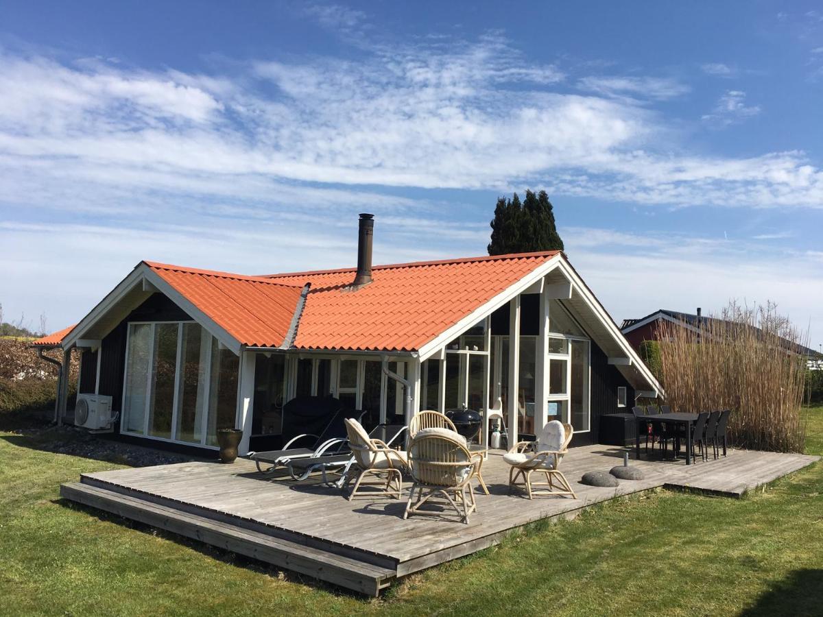 Two-Bedroom Holiday Home For 6 In Vemmingbund Broager Exteriör bild